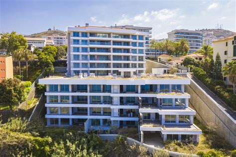 T2 181 m Ground floor with lift. . Idealista madeira portugal